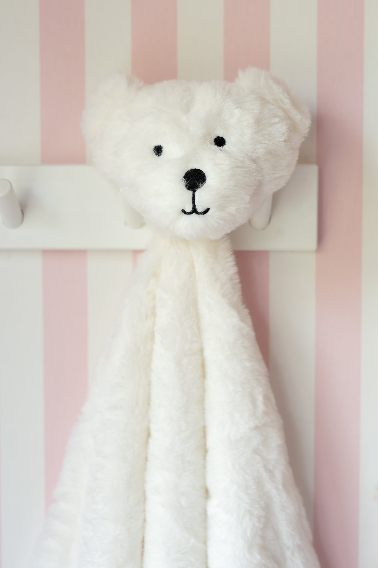 Snugglzzz Blanket White