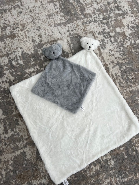 Snugglzzz Blanket White & Comforter Grey
