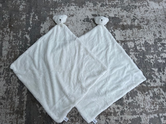 Two Snugglzzz Blanket White